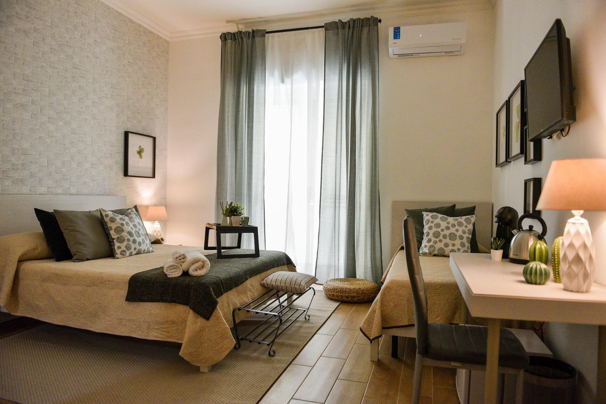 B&B Portafortuna Lucky Charm Salerno Bagian luar foto